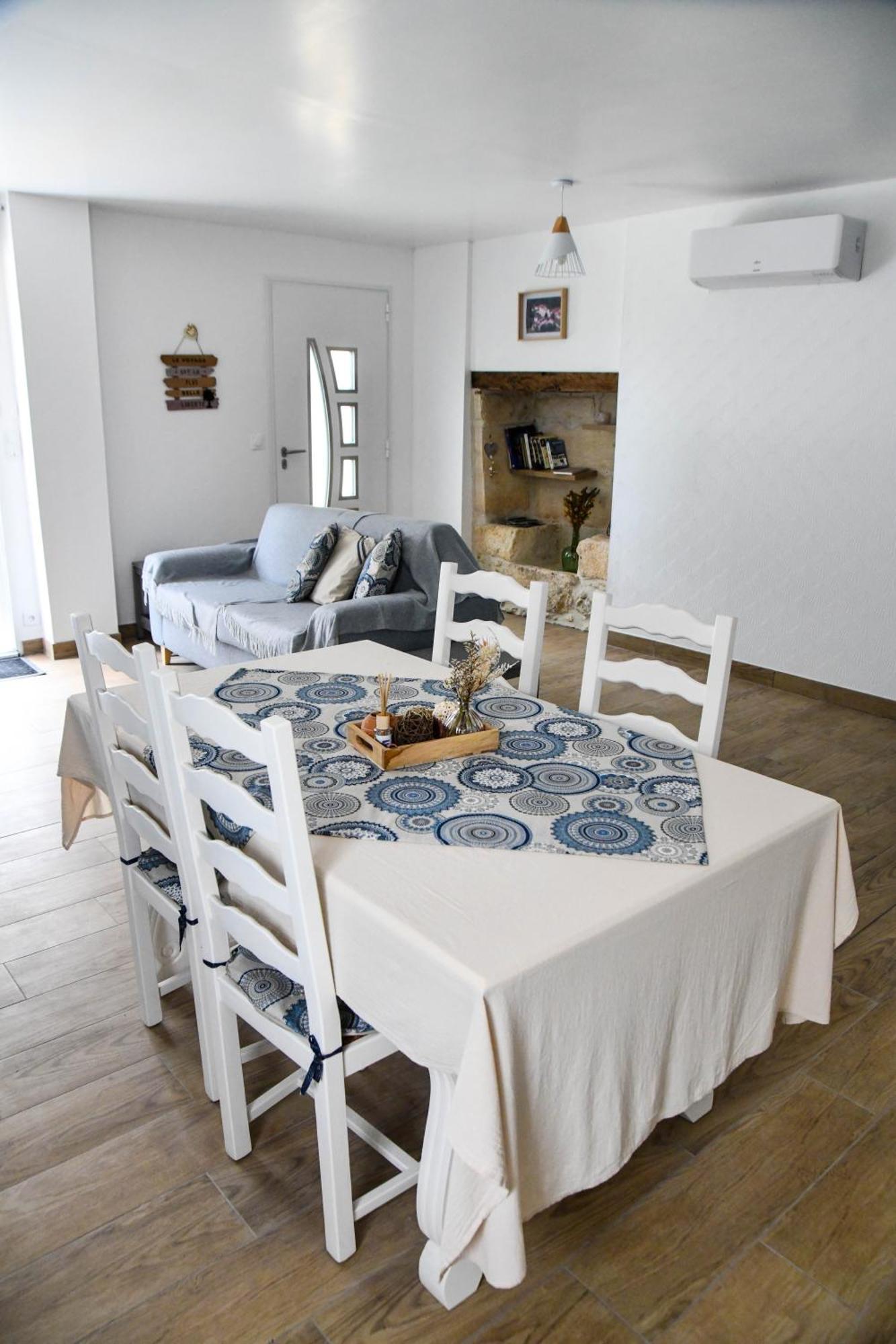 De La Gardie Apartment *